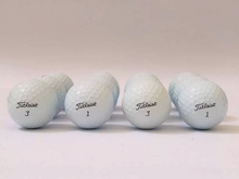 Cargar imagen en el visor de la galería, 15 BOLAS DE GOLF TITLEIST AVX

