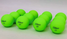 Cargar imagen en el visor de la galería, 15 Pelotas De Golf Titleits Velocity Verdes
