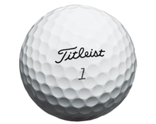 Cargar imagen en el visor de la galería, 15 Pelotas De Golf Usadas Titleist Premium 2019 con Logos
